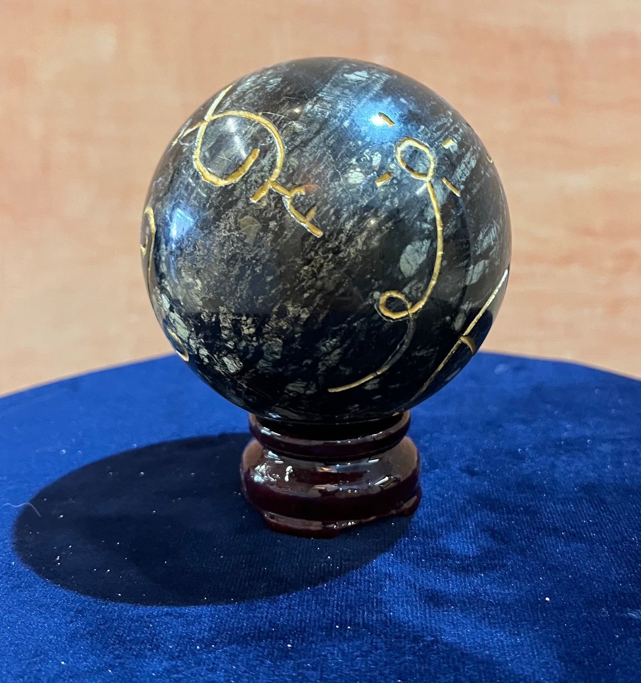 Sfera di preghiera di SERPENTINO di Balangero  (d.8 cm)